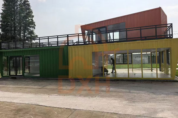 Containe Retail Store Containe Retail Store